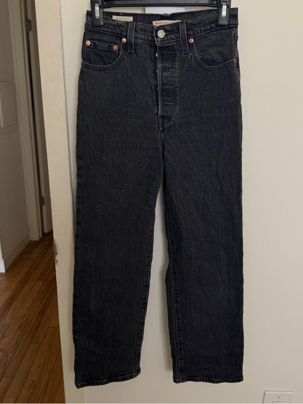 Levis Ribcage Straight Black Jeans